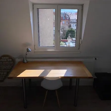 Schone, Helle Und Geraumige Innenstadtwohnung Apartment *